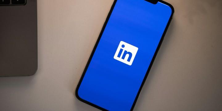 Creating a LinkedIn Identity That Boosts Your Career Potential